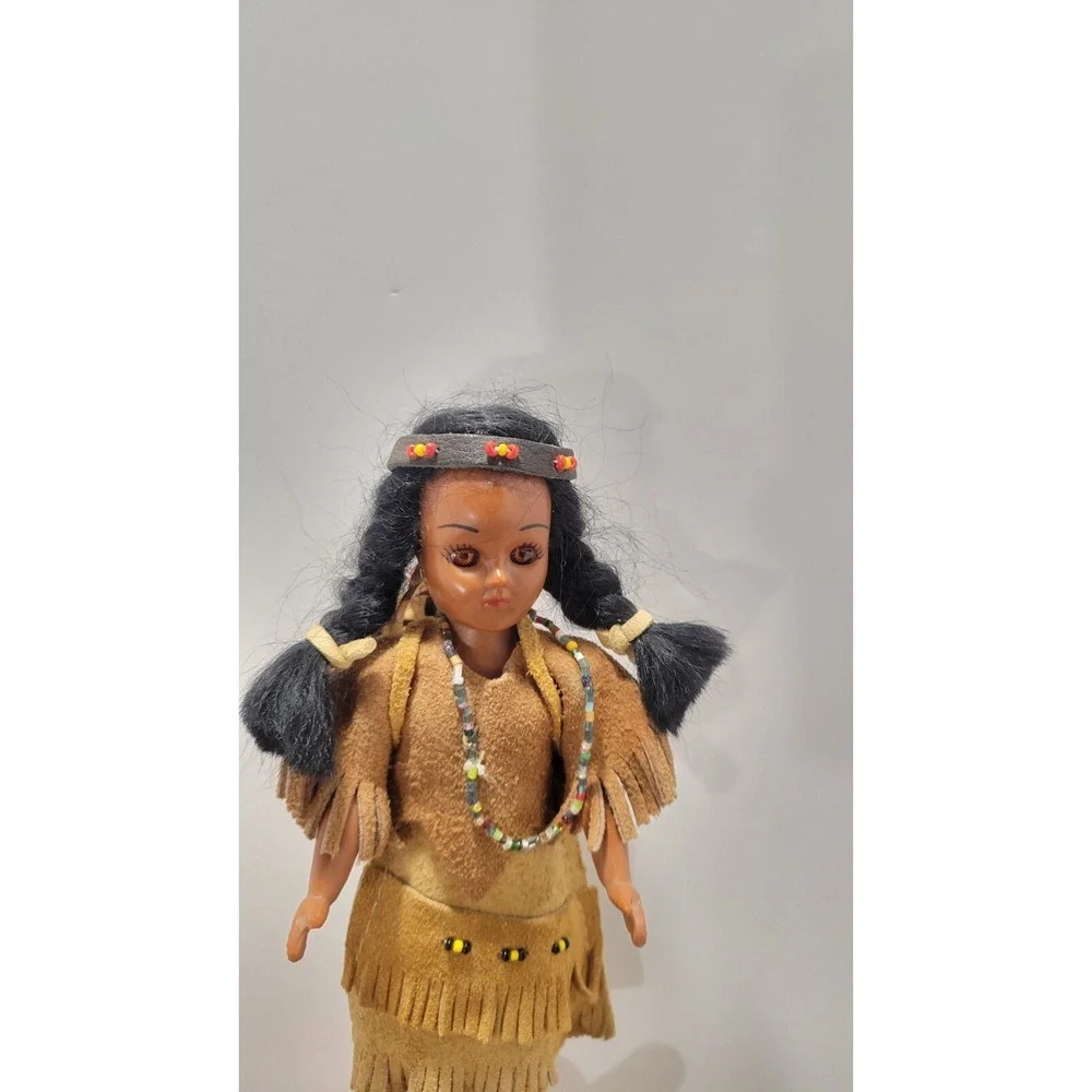Native American Doll 7.5